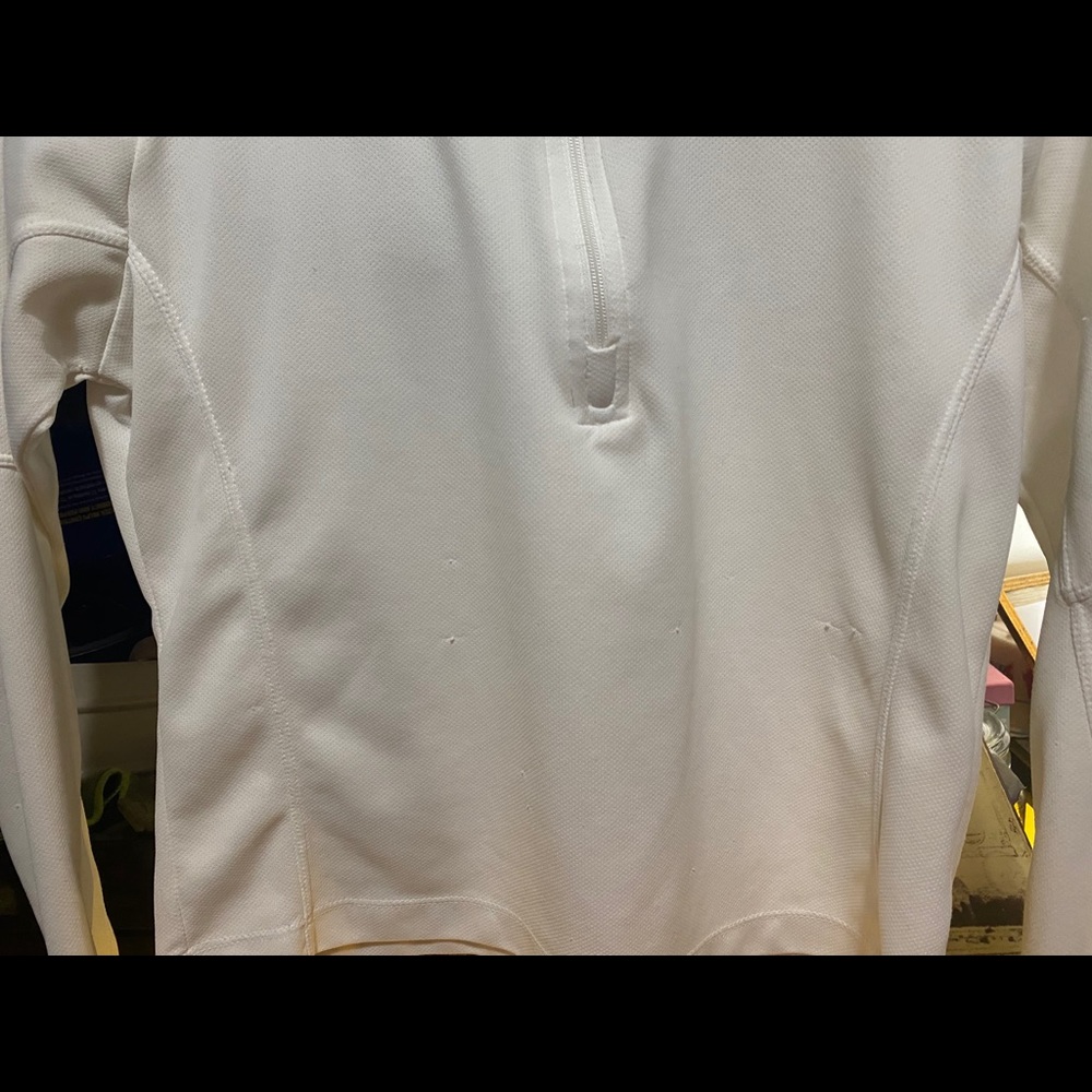 Nike - Picture 2 of 4